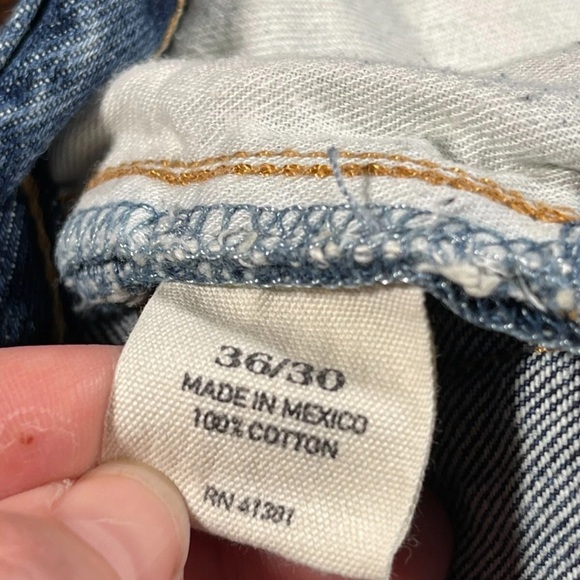 Polo by Ralph Lauren Men's Classic 867 Jeans Measures 36x29 - Picture 10 of 13